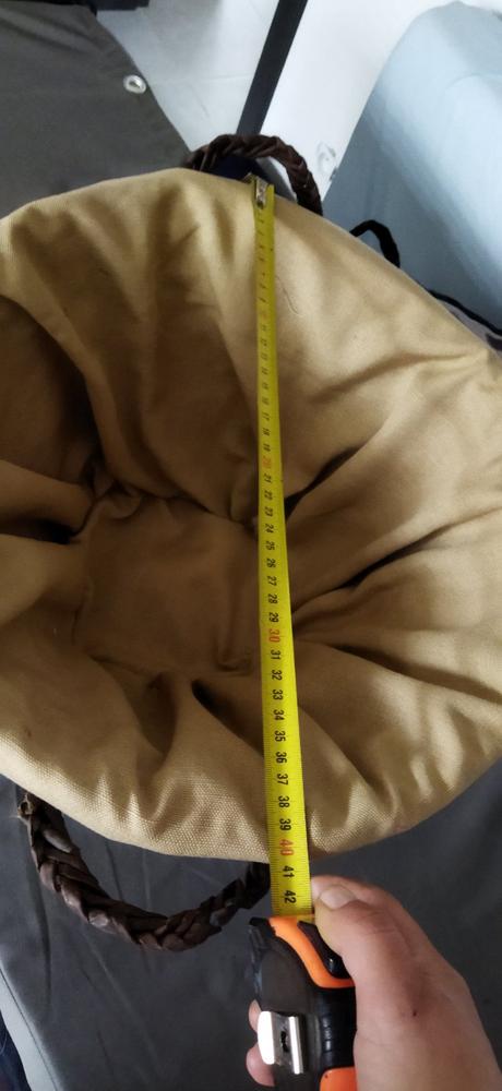 Veľky kôš pletený z papiera, 