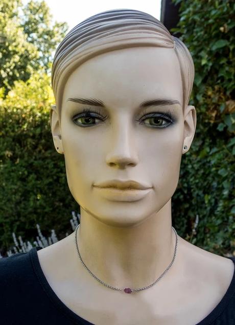 Oceľový náhrdelník s turmalínom, 