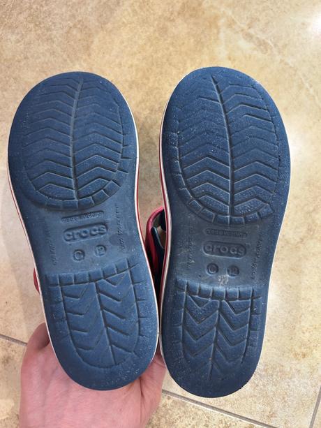 Sandálky, crocs,28