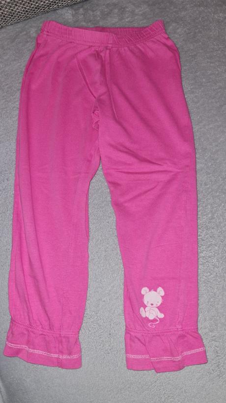 Pyžamo veľ. 98/104, lupilu,104