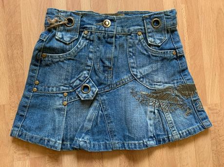 Rifľová sukňa, 116