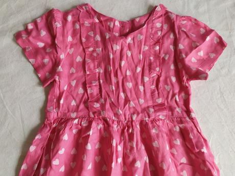 Letné šaty so srdiečkami, matalan,98