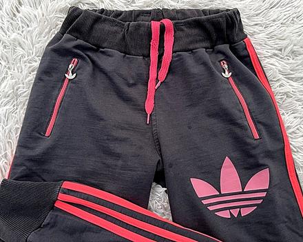 Damske tmavo-šede teplaky adidas, adidas,m