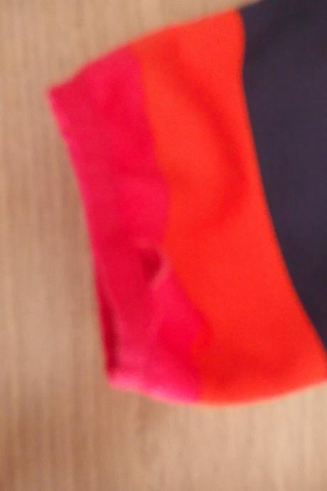 Pásiky sofshelka, 146