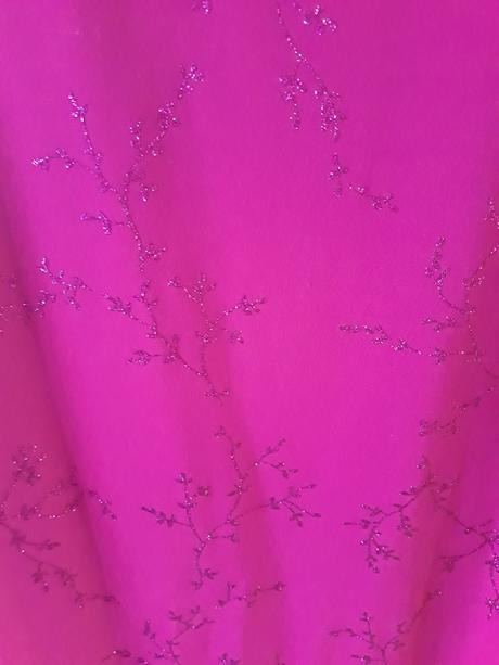 Spoločenské šaty, 38