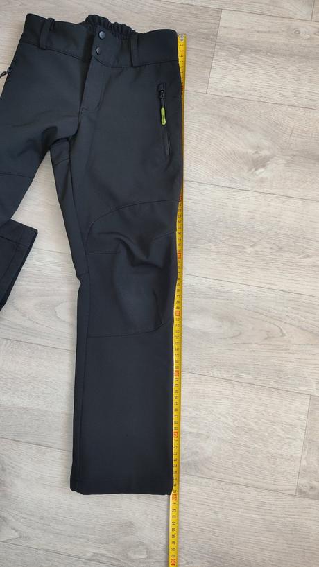 Softshellové nohavice, umbro,128