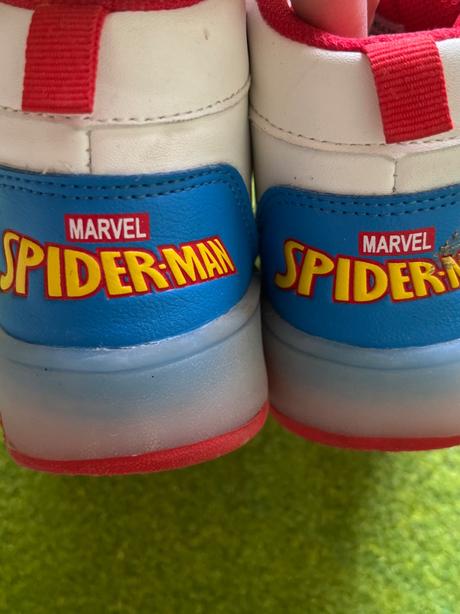 Blikajúce tenisky spiderman 25/26, primark,25