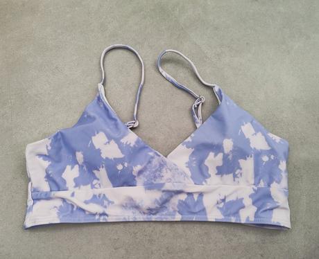 Fialové plavky vrch, m