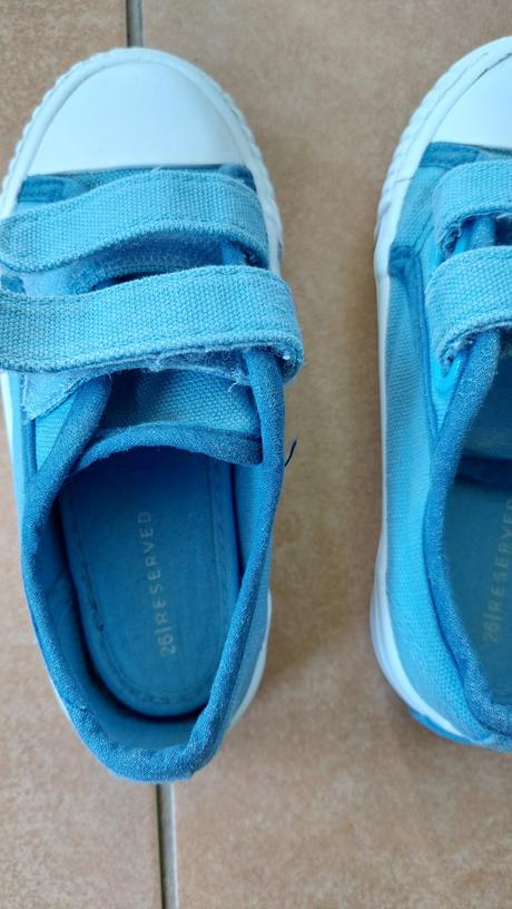 Plátenky, reserved,26