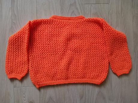 Crop top svetrík, 134