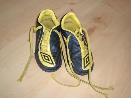 Tenisky , umbro,30