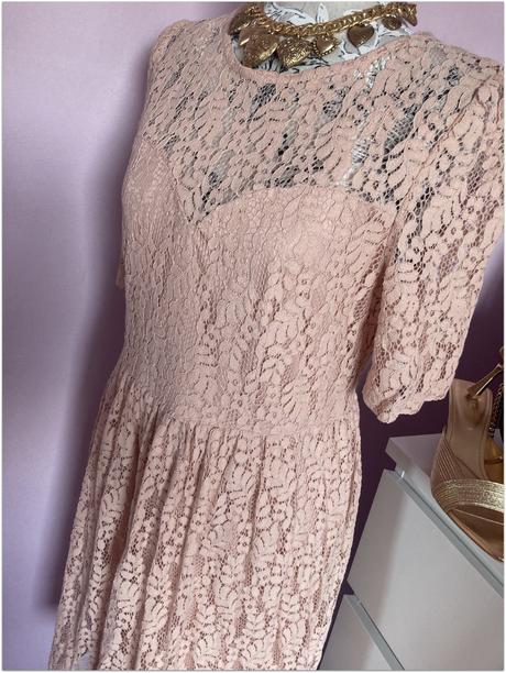 Krajkované mini šaty about you - veľkosť 40, l