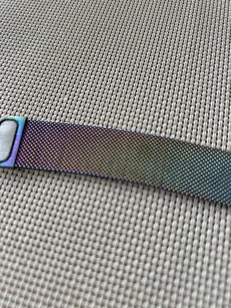 Remienok na hodinku, 