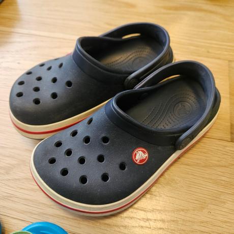 Detské šľapky a žabky, 27