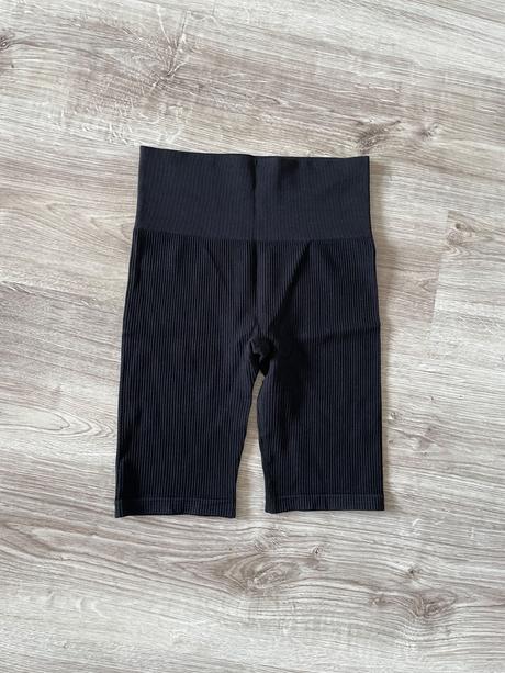 Rebrované šortky, sinsay,s