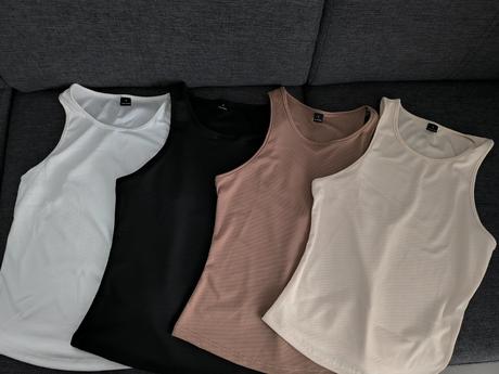 4x tielko, s