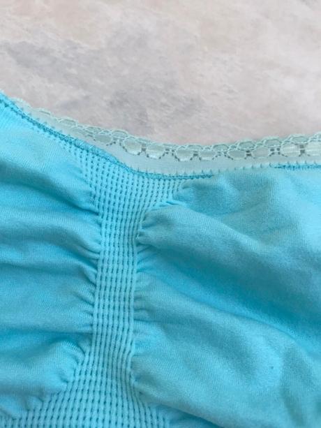 Bezšvová podprsenka bez ramienok, 164