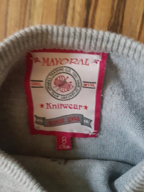 Predlzeny pulover, 128