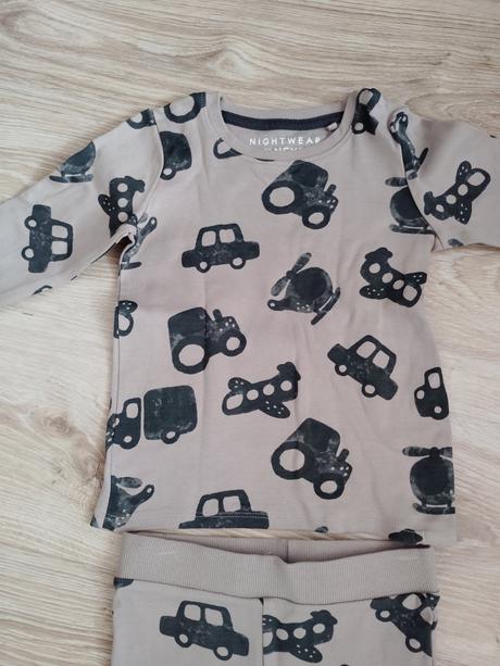 Pyžamo 104, next,104