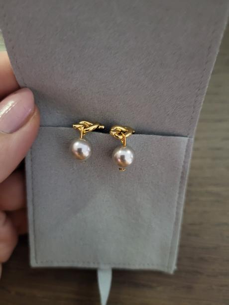 Náušnice knot s perlou,