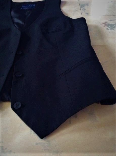 Perfektná kvalitná vesta, 40