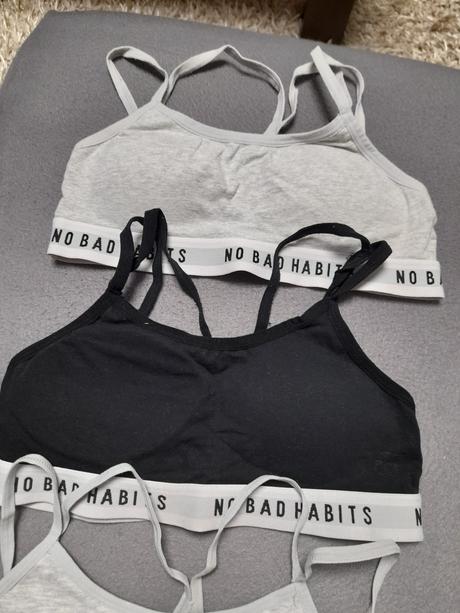 Podprsenky, sinsay,s