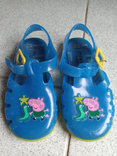 Sandálky peppa pig, george,25 / 26