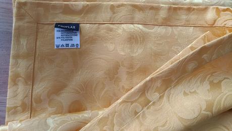 Sviatočný obrus 130 cm x 130 cm,