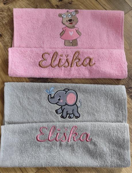 Vyšívané uteráčiky s menom, 