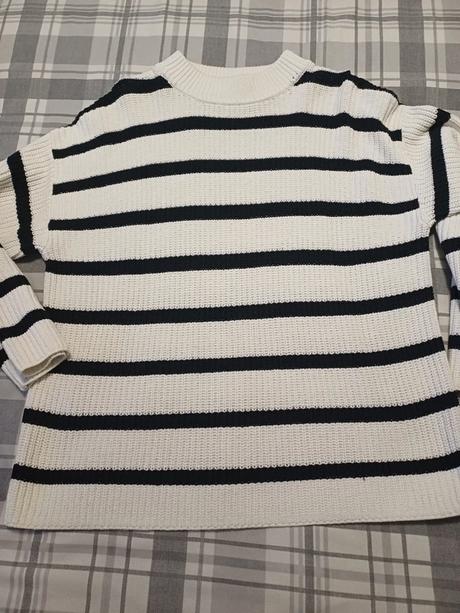 Prúžkový oversize sveter h&m č.xs,s,m, h&m,m