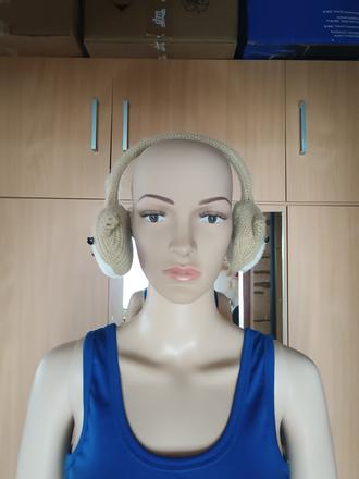 Slúchadlá na uši,