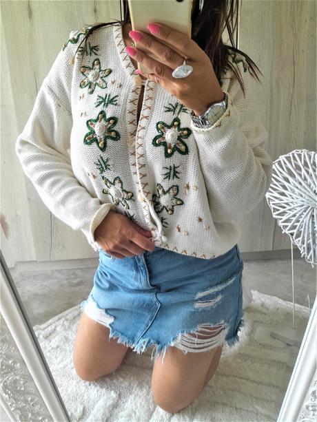 Vyšívaný svetrík-m, m