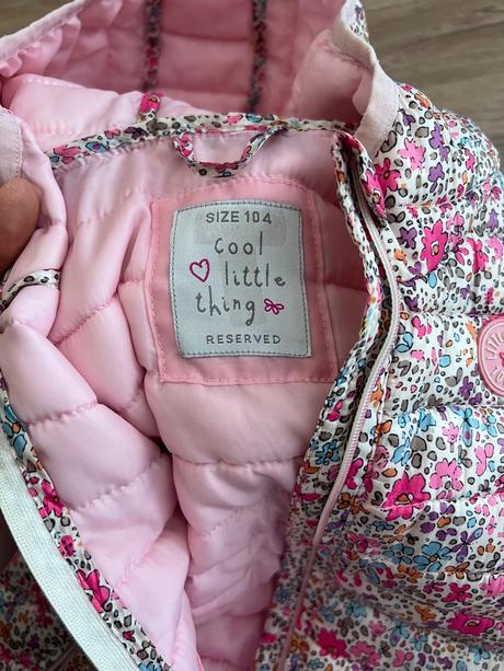 Bundička, reserved,104