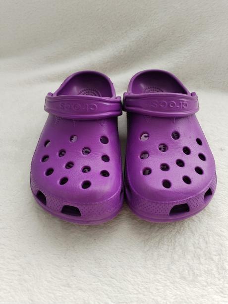 Crocs, crocs,33