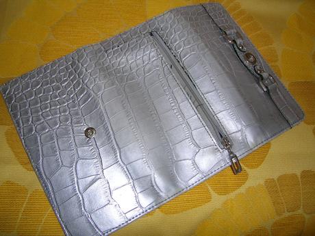 Šedá - strieborná peňaženka guess, guess