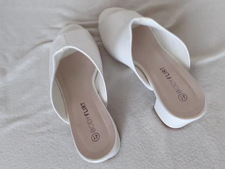 Dámske nové biele vsuvky body flirt č.41, 41