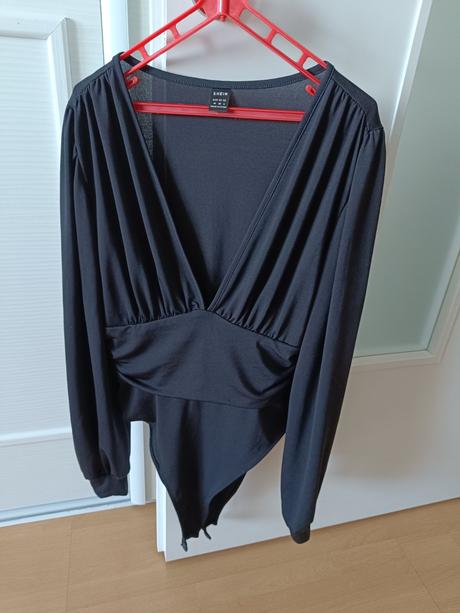 Damske body s, m / s