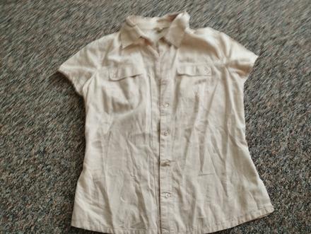 Svetlo marhuľová kosielka, s