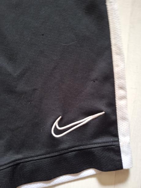 Šortky, nike,164