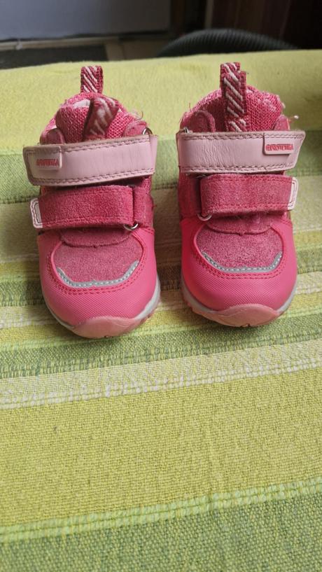 Prvé topánočky 19ka, 19