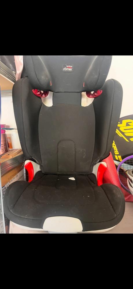 Autosedačka, römer