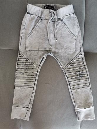 Despacito tepláčiky, 98