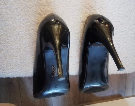 Lodičky lesklé čierne, 37