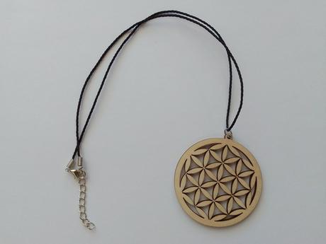 Drevený náhrdelník, 