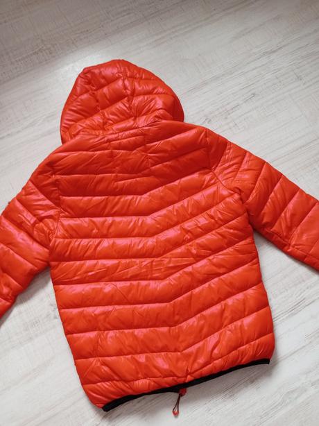 Vetrovka, reserved,146