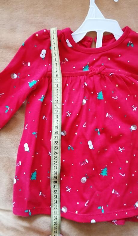 Vianočné šaty s pančuškami, 62