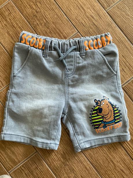 Mäkké šortky, 104