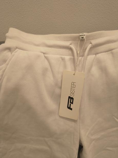 Dámske biele tepláky s vysačkou, fishbone,m