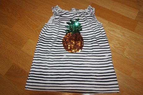 Triko s flitrovým ananásom, 116