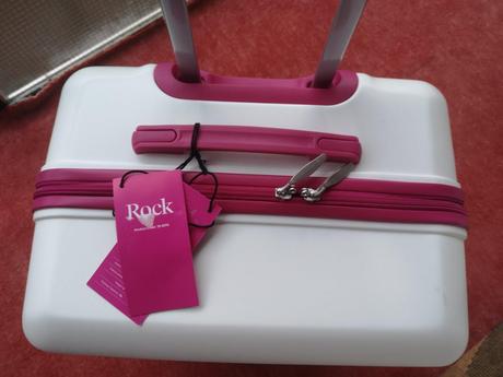 Rock love island dámsky cestovný kufor veľkosť m,